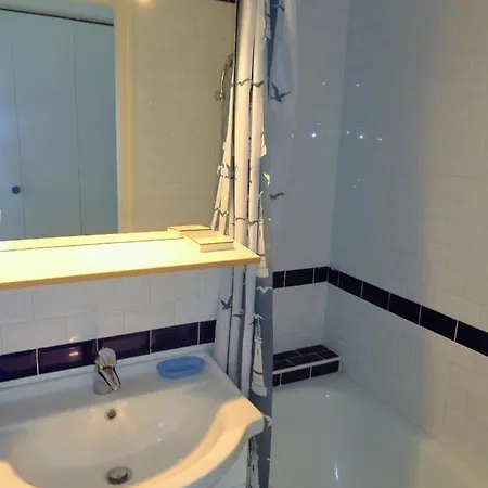 54 M², Double Terrasse, Ascenseur, Parking 公寓 *