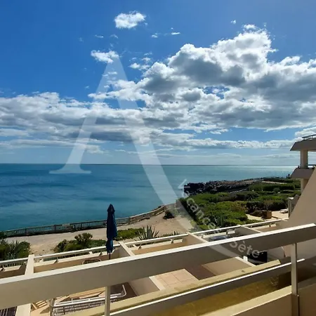 54 M², Double Terrasse, Ascenseur, Parking Apartment