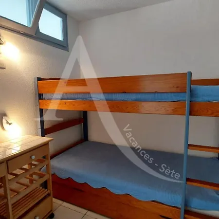 Apartment 54 M², Double Terrasse, Ascenseur, Parking Sete